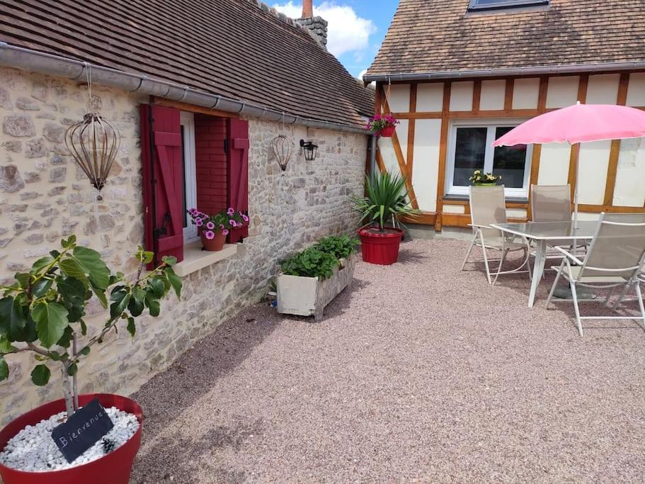 Les Lys Jolie Suite Parentale Privative Deux Adultes Avec Sdd Pertheville-Ners Esterno foto