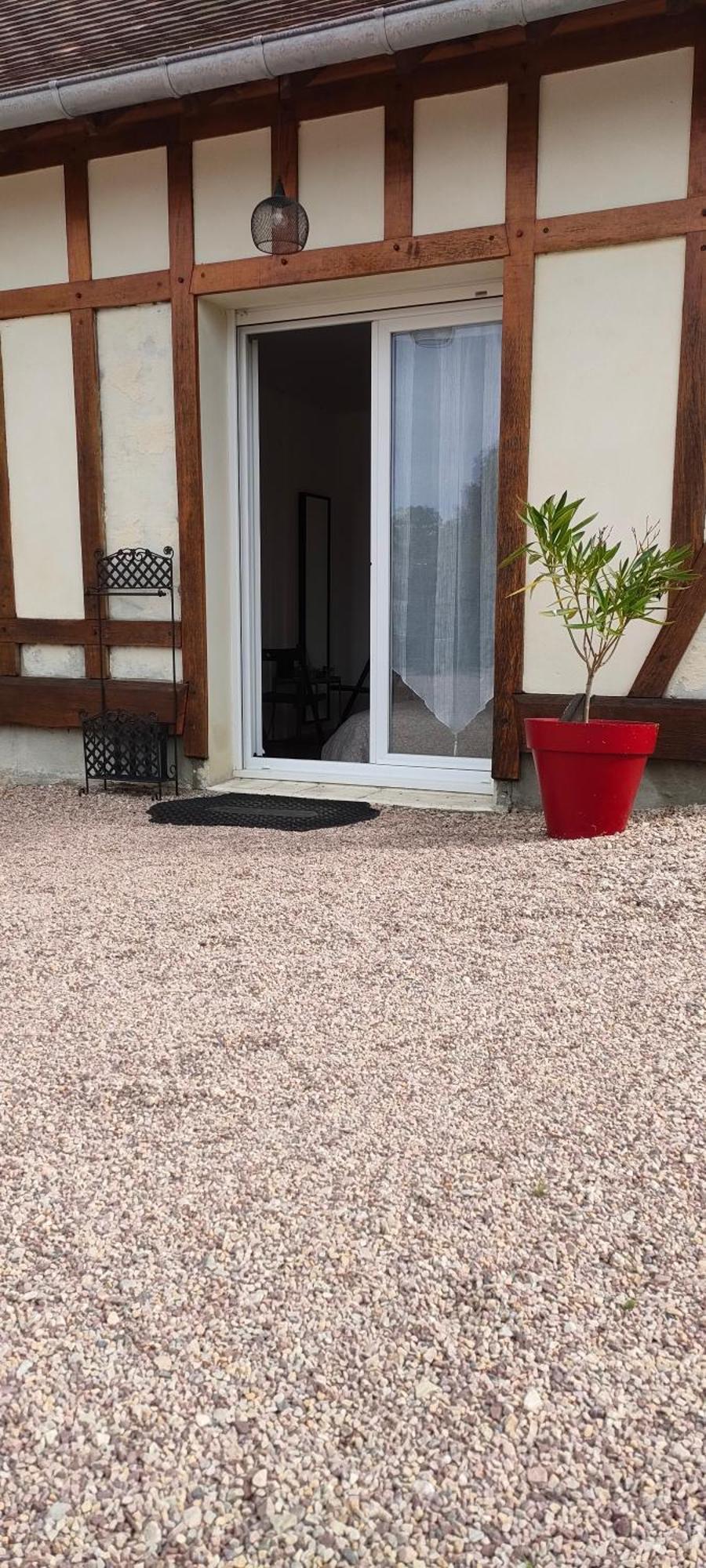 Les Lys Jolie Suite Parentale Privative Deux Adultes Avec Sdd Pertheville-Ners Esterno foto