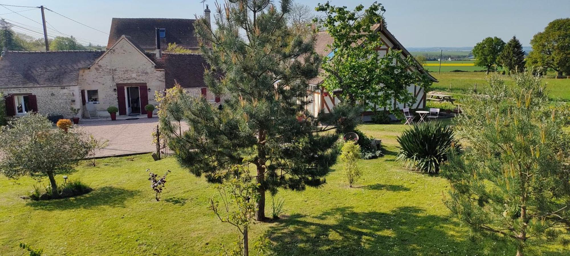 Les Lys Jolie Suite Parentale Privative Deux Adultes Avec Sdd Pertheville-Ners Esterno foto