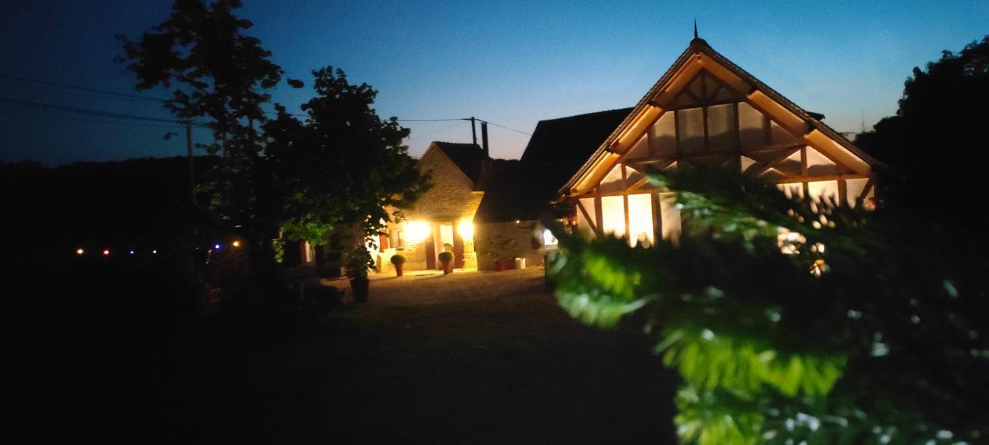 Les Lys Jolie Suite Parentale Privative Deux Adultes Avec Sdd Pertheville-Ners Esterno foto
