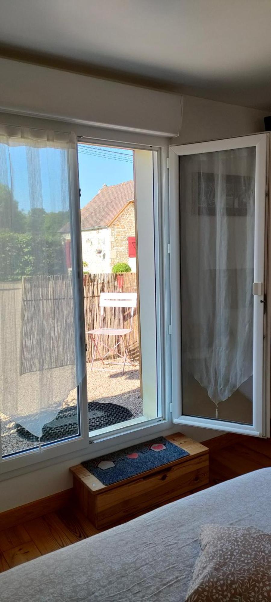 Les Lys Jolie Suite Parentale Privative Deux Adultes Avec Sdd Pertheville-Ners Esterno foto